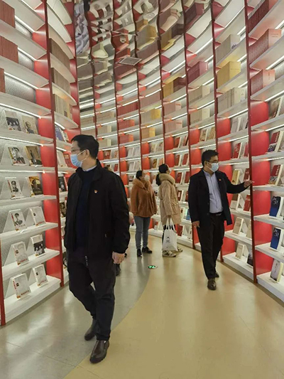 江西省工程咨询中心有限公司党支部参加“参观苏区振兴十周年成就展及红色图书馆”的专题活动